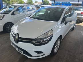 RENAULT CLIO 2017 (17) at Andrews Car Centre Lincoln